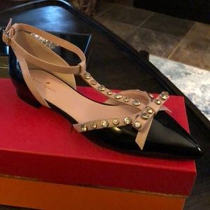 KATE SPADE Black Pointed Toe Tee Strap Flats New